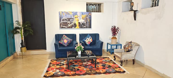 Living room image 8