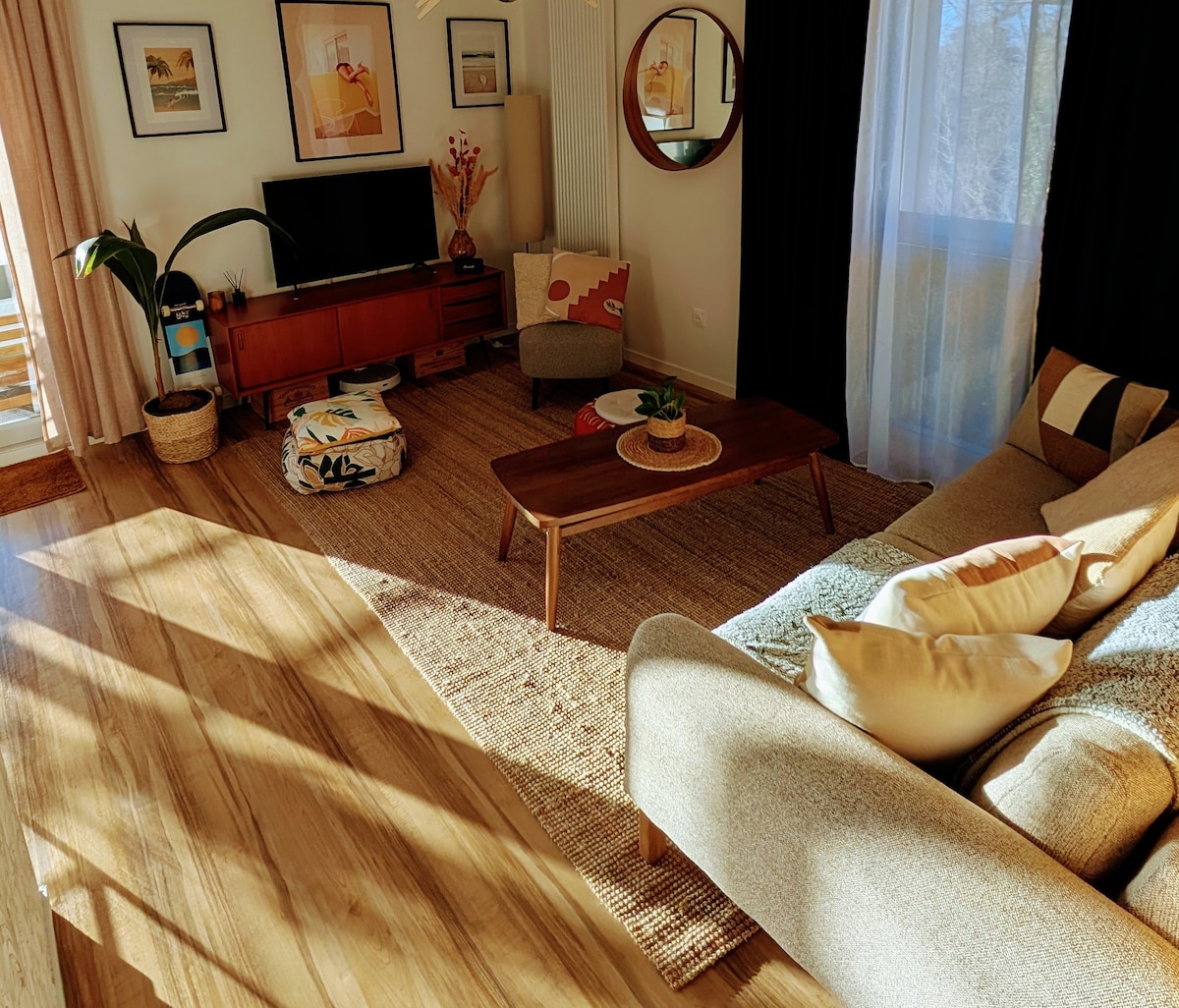 Proprietà Airbnb di successo: The apartment in the trees a Carcans