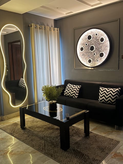 Graceful 1 bed apartment bahria