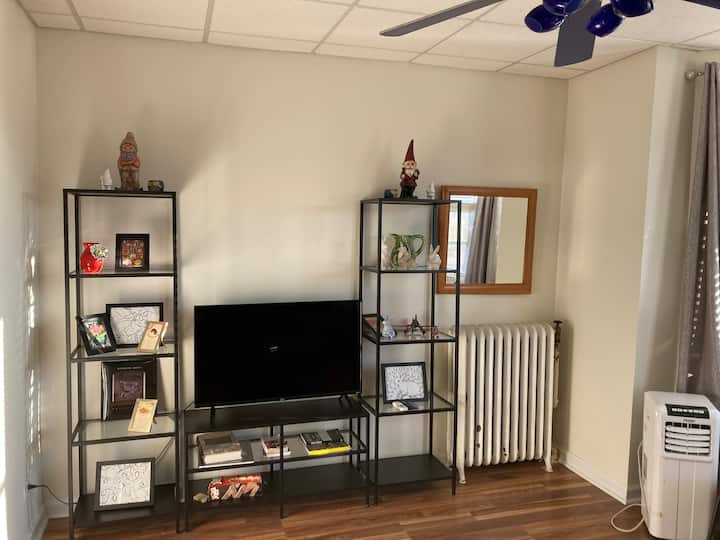 Spacious & Bright 3br | Easy Access To Times Sq - North Bergen