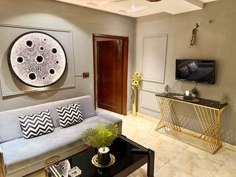 Entire one bed apartment