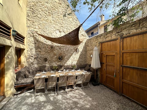 Family home in Leucate Village with exterior