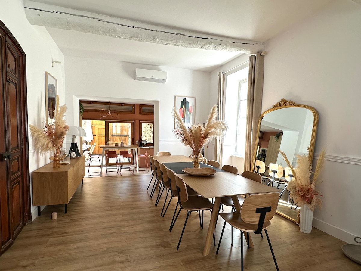 Annonce Airbnb populaire: Villa Leucate: House in the Village with outdoor area à Leucate