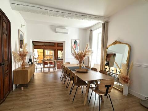 Annonce Airbnb populaire: Villa Leucate: House in the Village with outdoor area à Leucate