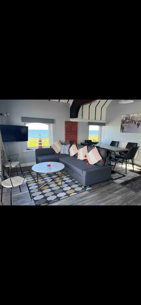 The Lifeboat & Seaview Terrace