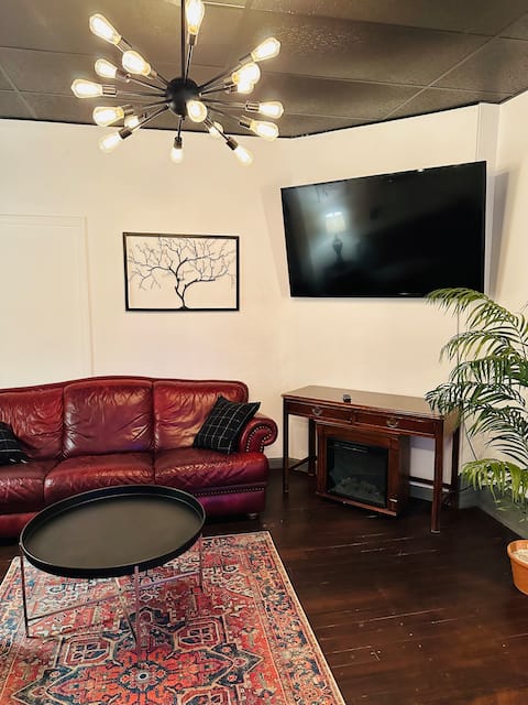 Old Urban - near Bates, St. Mary’s & CMMC.