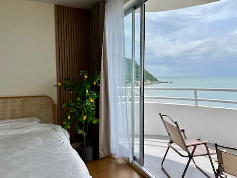 Crabzilla Family Beach Apartment(Escape from city)