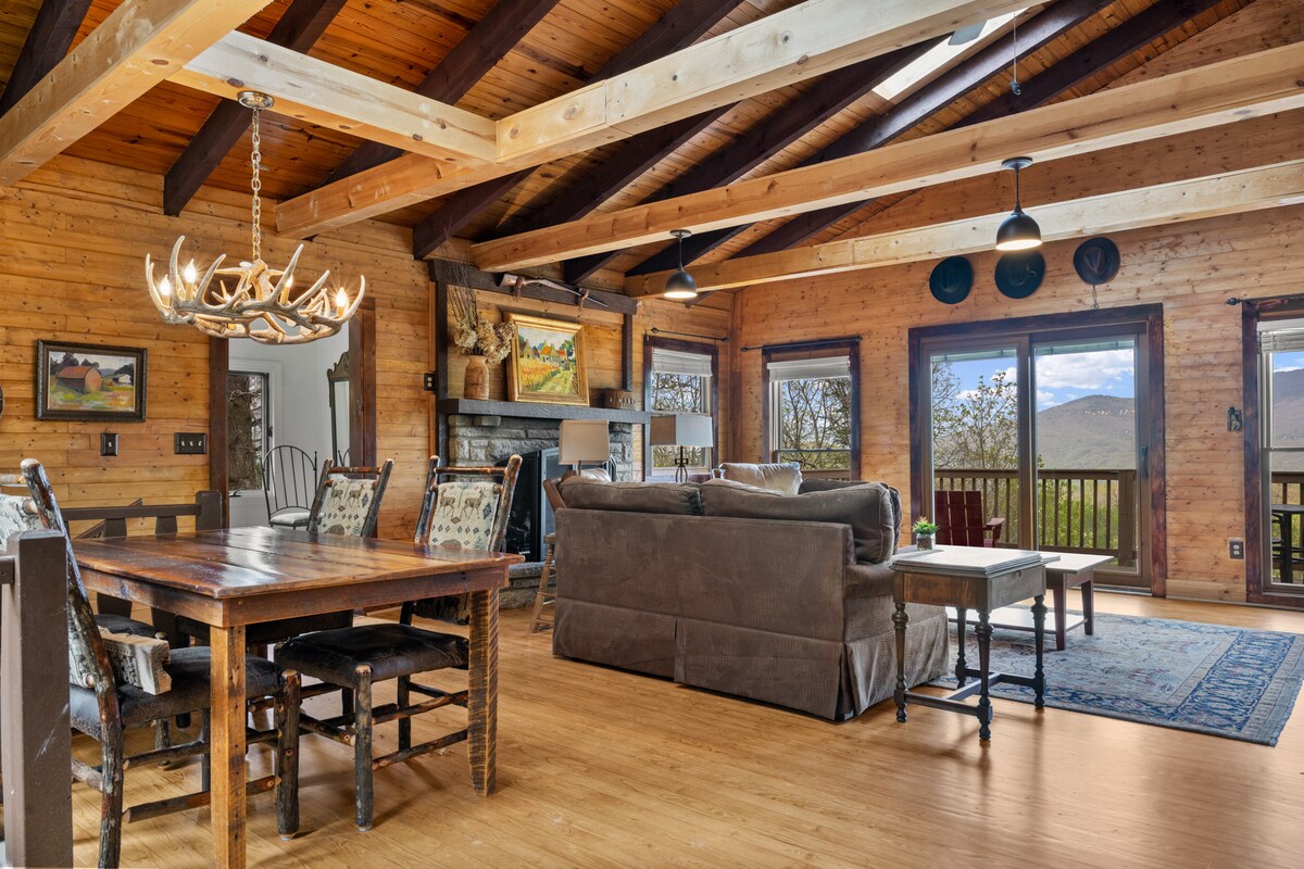 山々の壮大な景色 