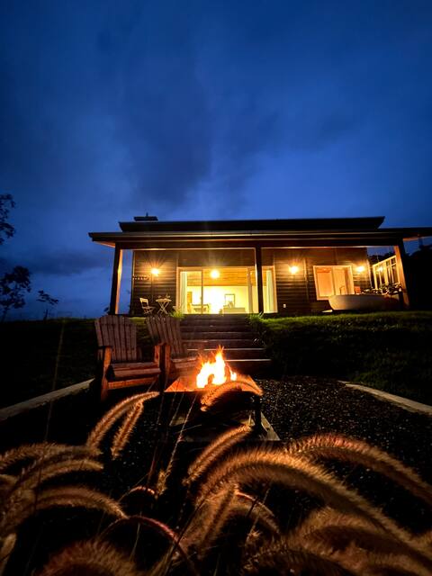 Wood Farmhouse, Lomba Grande - NH