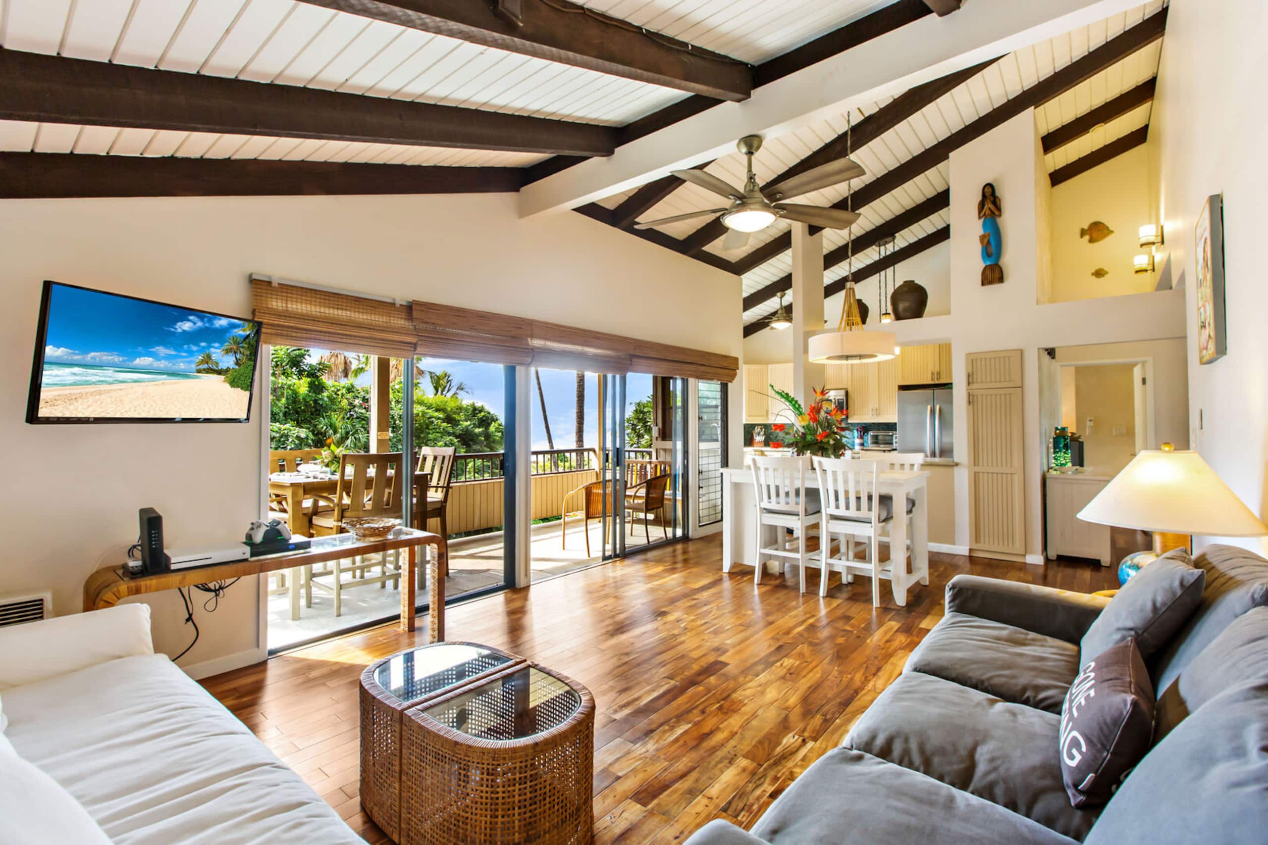 Condo in Kihei · ★5.0 · 2 bedrooms · 2 beds · 2 baths - Image 3
