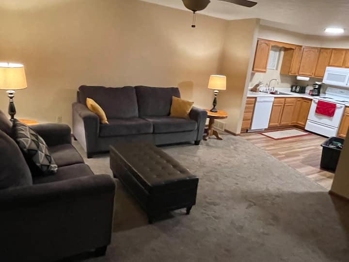 Nice Quiet Morningsidetownhome - Stone State Park, Sioux City