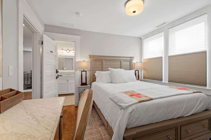 Wellness Haven 303 W/ Bath & Tv | Near Yale & Ynhh - Connecticut