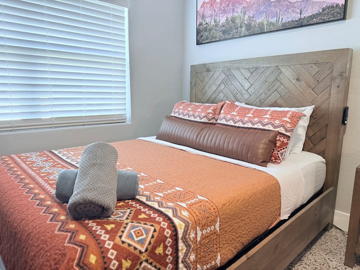 საძინებელი 2