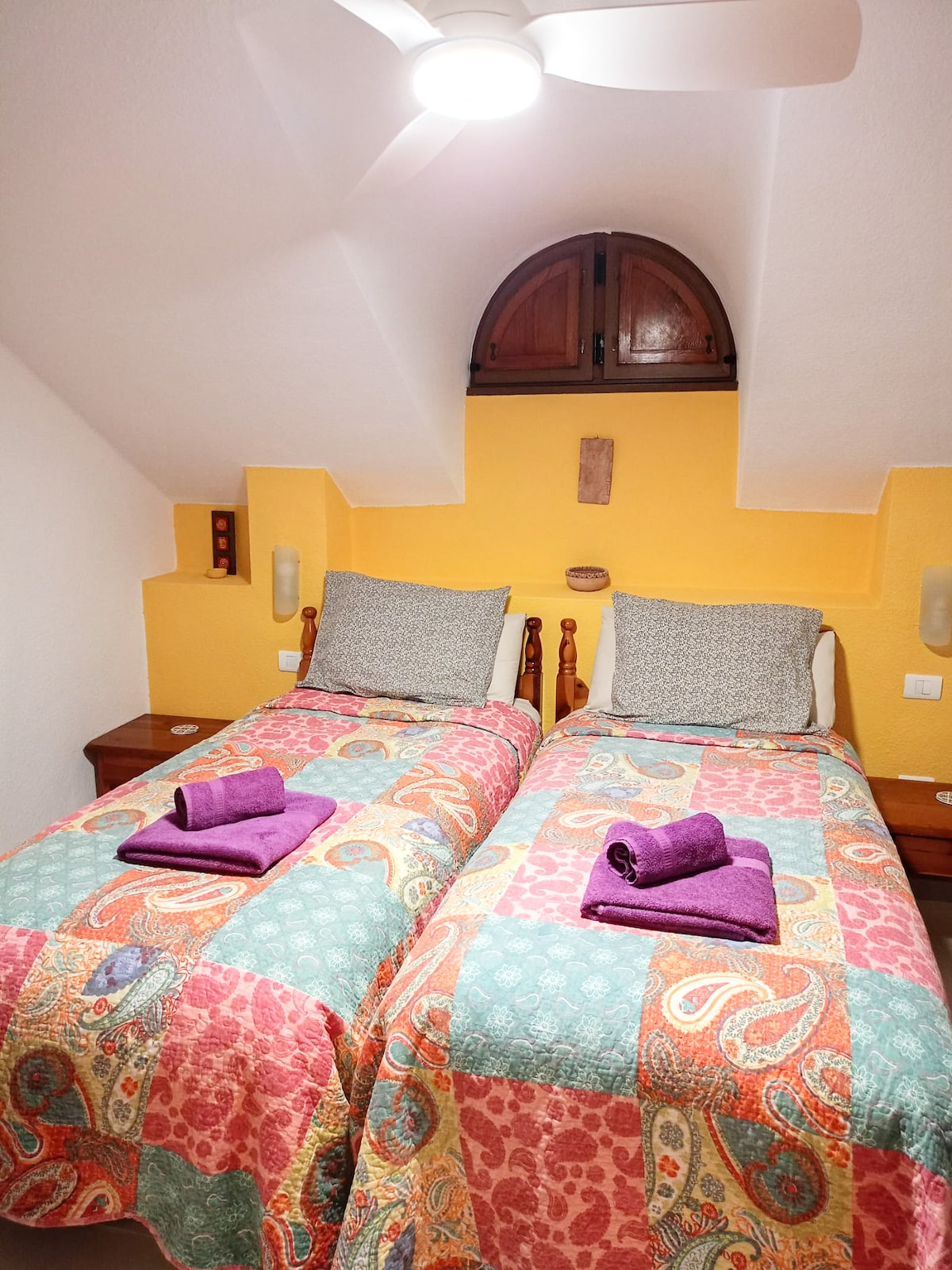 غرفة النوم 1