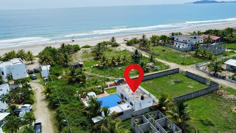 Beautiful New House with Privacy