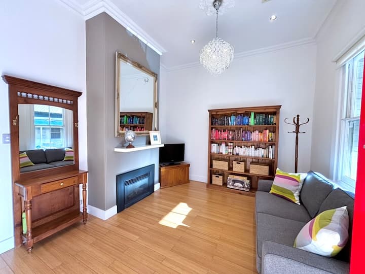 Всекидневна 2