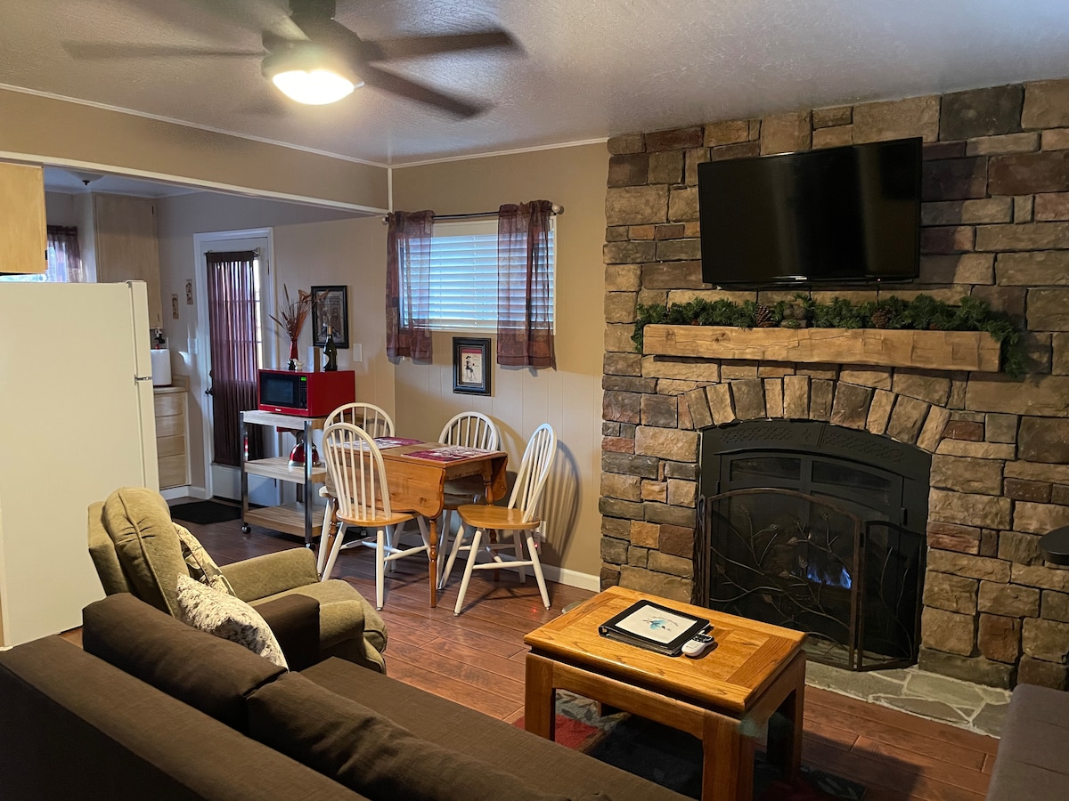 Successful Airbnb property: Tahoe BirdHouse Near the Excitement in South Lake Tahoe