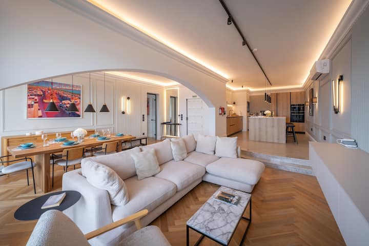 Seafront Views From Every Room | Qui By Homega - Valletta