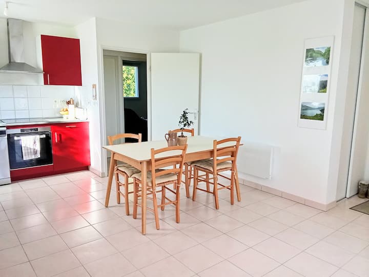 Paisible Chambre Proche Centre-ville - L'Isle-Jourdain