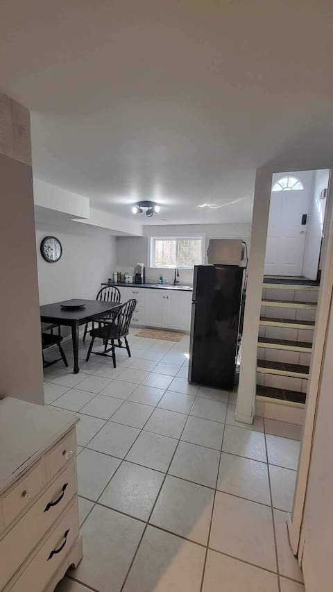 Cozy One Bedroom Apartment