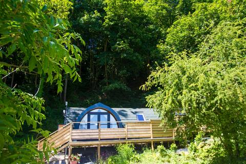 Farm Stay with Hot Tub, Coastal Views and Sea Air
