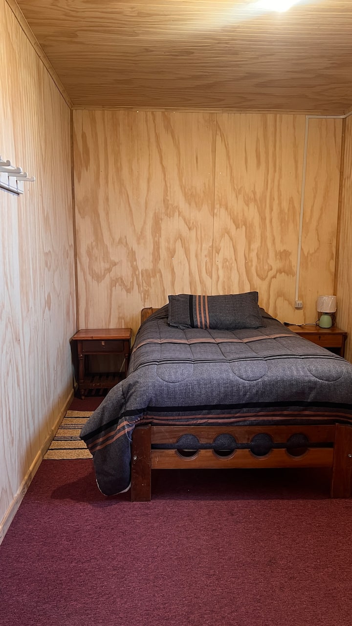 Schlafzimmer 5