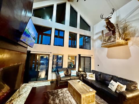 Successful Airbnb property: Lucky Duck on Rio Grande- Hottub-5 Full Bathrooms in South Fork