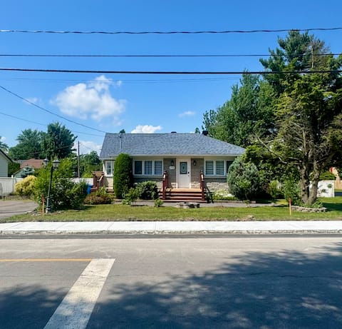 Charming renovated house with 4 beds + 2 sofa beds