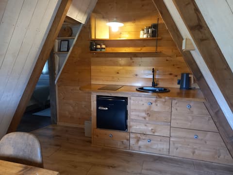 Top Airbnb: Tiny house surrounded by greenery in Chemnitz