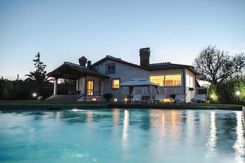 Villa Fara - Luxury Estate