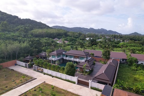 Pool Villa Andaman  House  8 Bedrooms  16 Adults