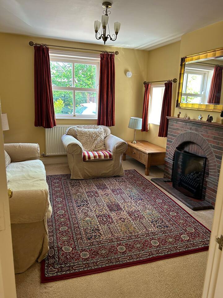Your Very Own ‘Holiday’ Hideaway - Alton
