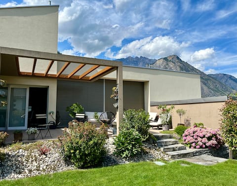 Bright villa, close to Bains de Saillon