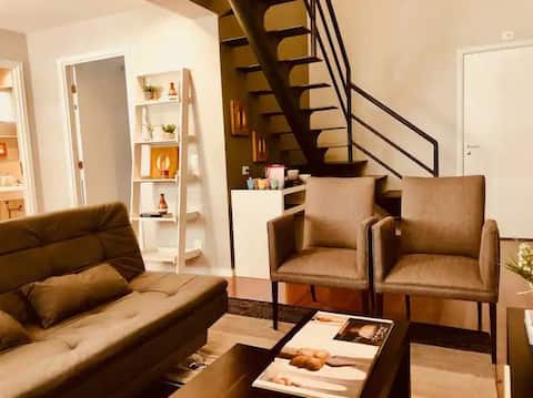 Popular Airbnb listing: Cool loft in the heart of Pinheiros in Pinheiros