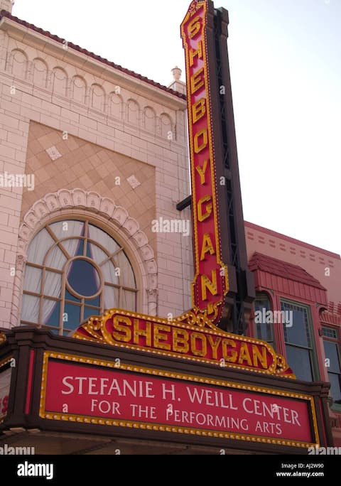 Pet friendly, Sheboygan home, in heart of downtown