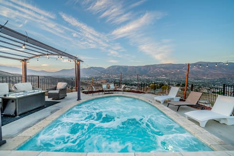 Skyline Escape | Heated Pool & Epic Views
