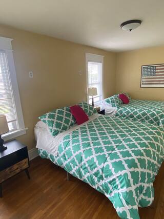 North Buffalo 3 Bed House with Central AC and Driveway, photo 9 of 23