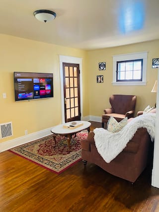 North Buffalo 3 Bed House with Central AC and Driveway, photo 1 of 23