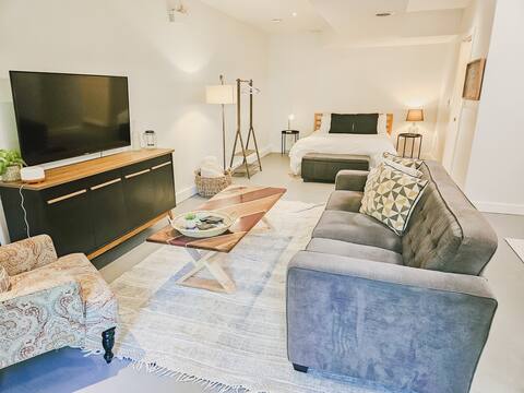 Trailside Retreat Main Floor