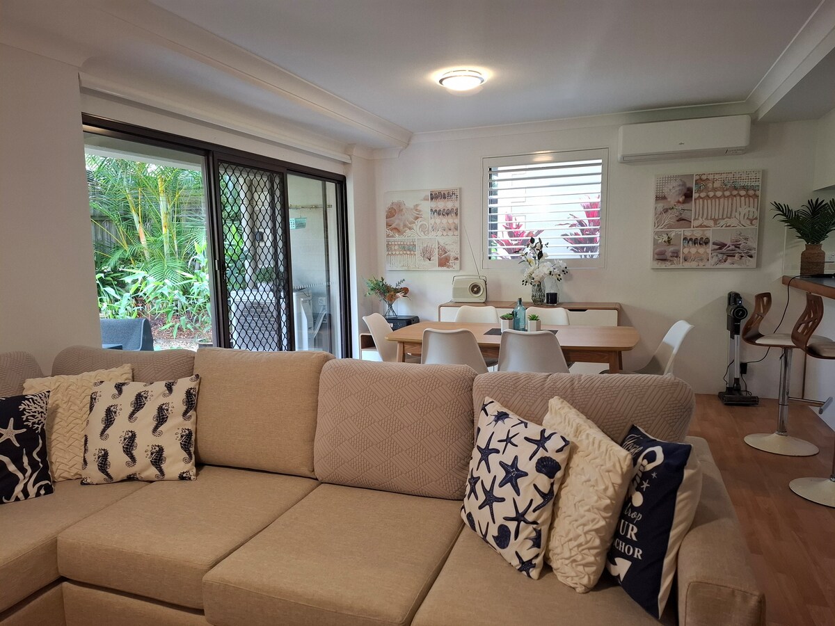 Top performing Airbnb: Comfortable Coastal home 
in Beautiful Nelson Bay in Nelson Bay