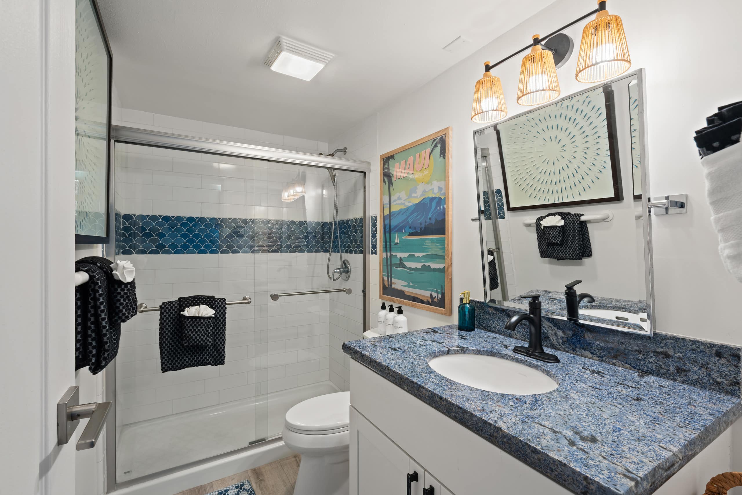 Aloha Love: Ocean View • AC • Beach & Food Nearby - Image 53