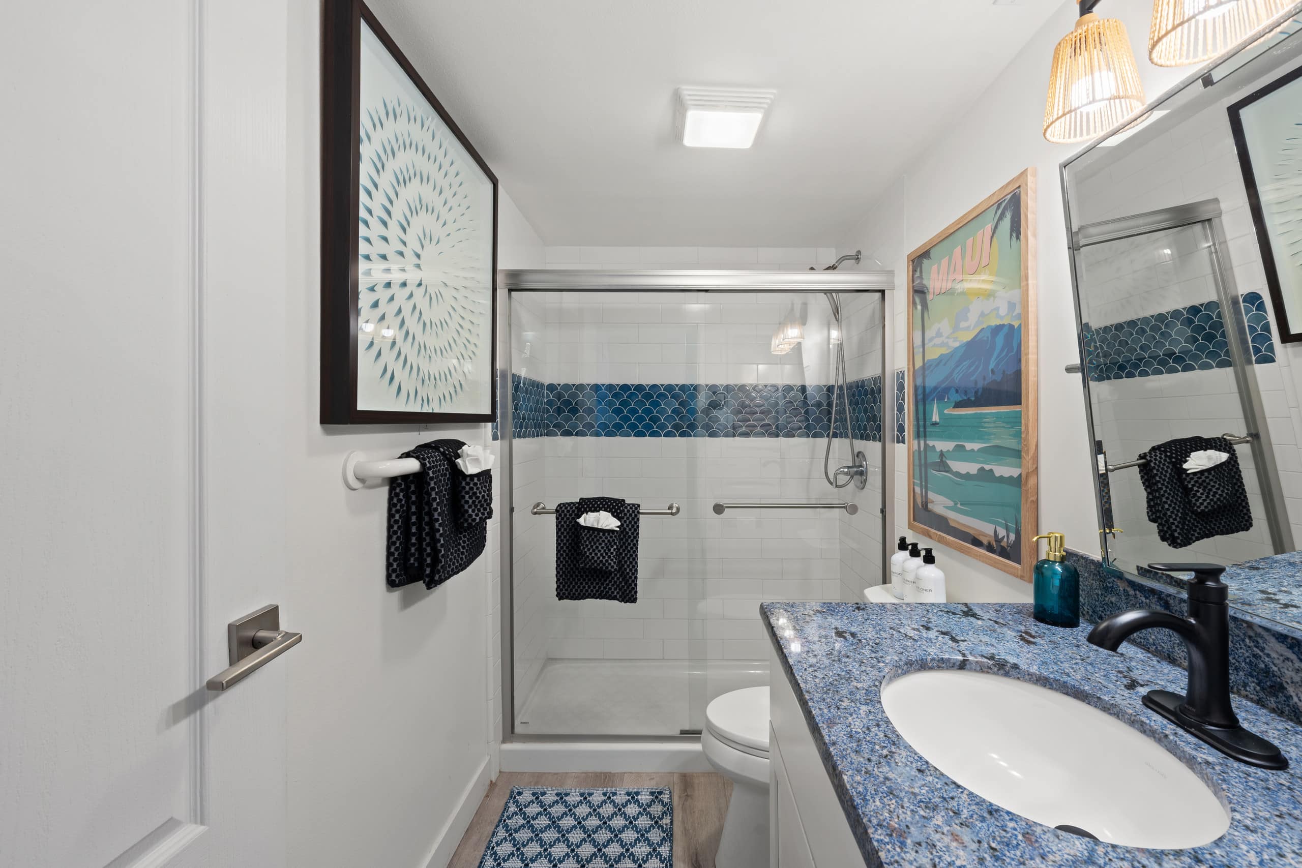 Aloha Love: Ocean View • AC • Beach & Food Nearby - Image 51