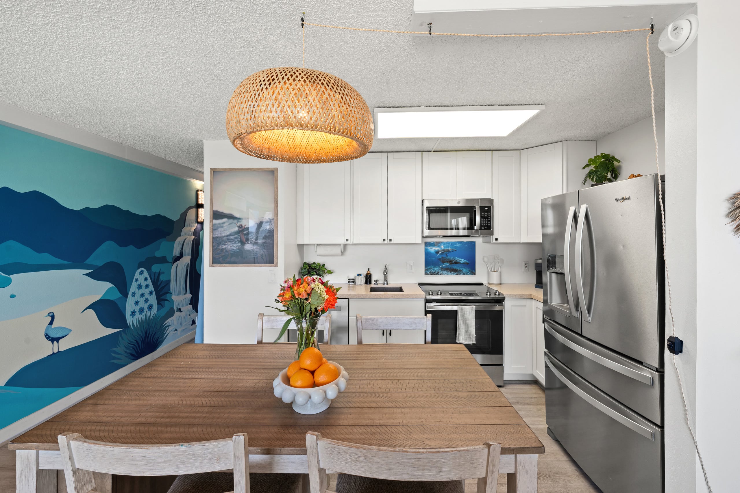 Aloha Love: Ocean View • AC • Beach & Food Nearby - Image 41