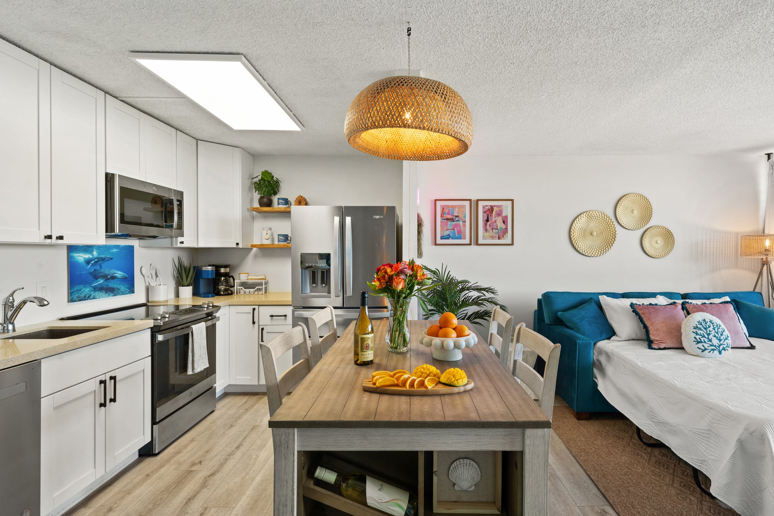 Aloha Love: Ocean View • AC • Beach & Food Nearby - Image 39