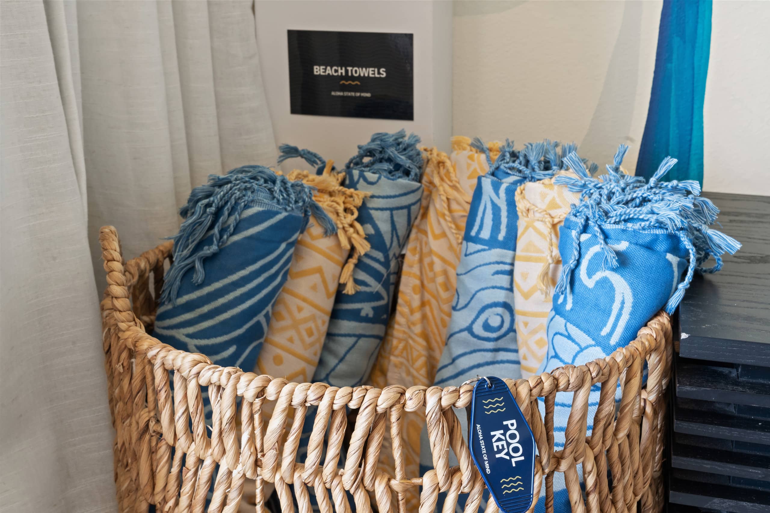 Aloha Love: Ocean View • AC • Beach & Food Nearby - Image 71