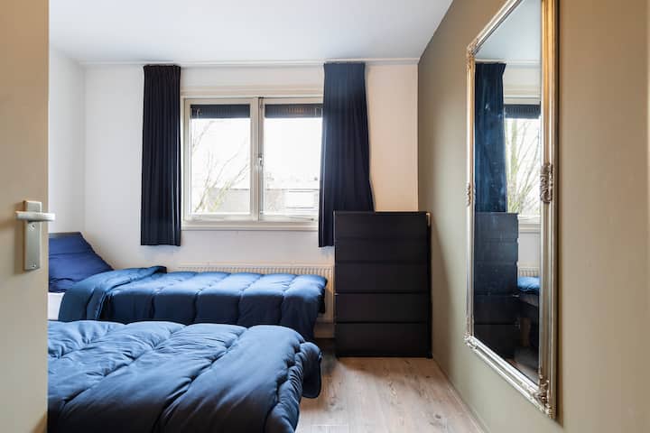 غرفة النوم 1