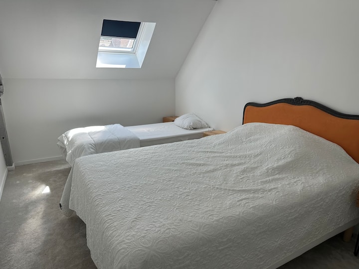 غرفة النوم 2