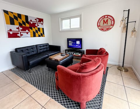2BR/1BA Minutes from University of Maryland & NARA
