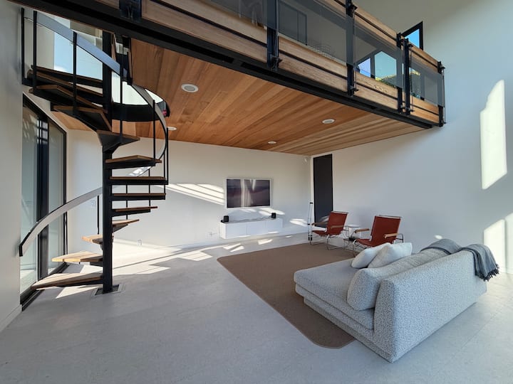 Conard Case Study 1971 Modern, Mt. Tam Views - Novato, CA