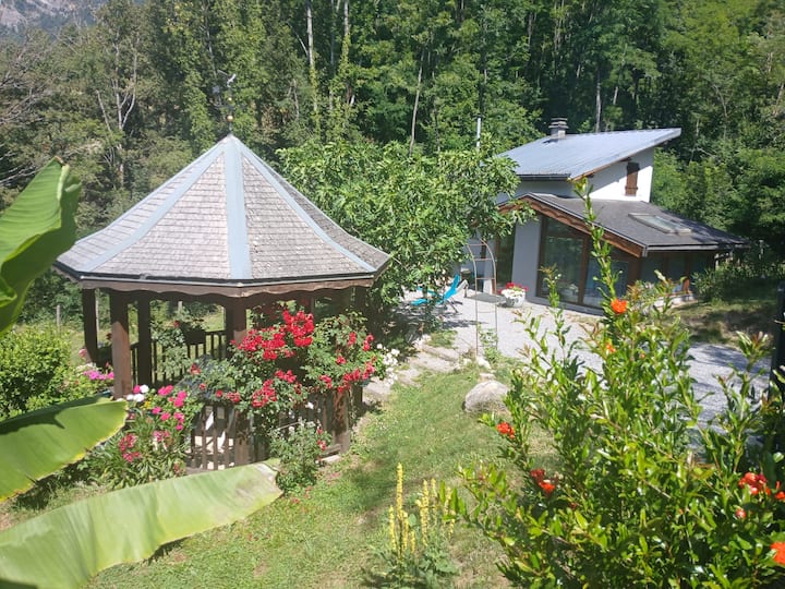 La Farfelue Climatisation 1250m2 Clos Cascade Wifi - Savoie